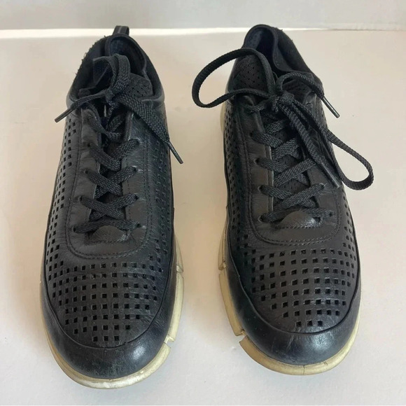 Ecco Danish Design Womens  Perforated Leather Lace Up Sneakers Sz 39 US 8.5 - Picture 2 of 11